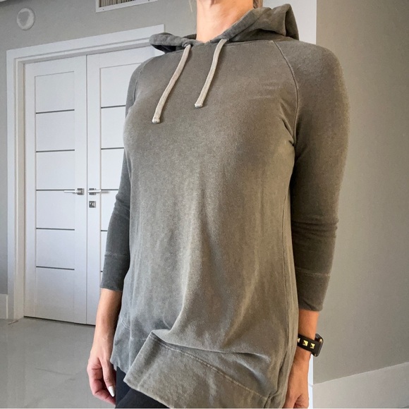 James Perse Olive Hooded Long Sleeve Sweater - Picture 3 of 7